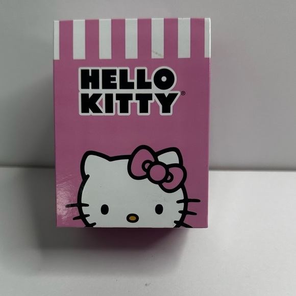 Hello Kitty Watch With Pastel Pink Sparkle Band New In Box - Picture 6 of 8